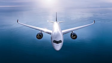 Eric Peyrucain, responsable de aviación en Airbus: “El 40% de la comida en los vuelos intercontinentales se tira a la basura”