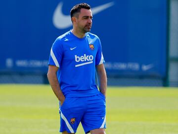 14/05/22 ENTRENAMIENTO DEL BARCELONA 
XAVI HERNANDEZ 