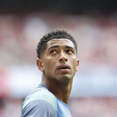 Bellingham descoloca a Xabi