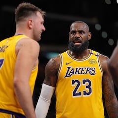 LeBron James: “Se siente bien estar aquí afuera con los muchachos”