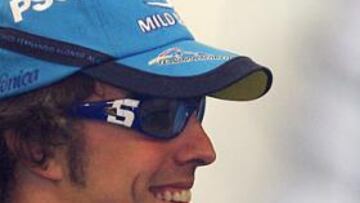 <B>FELIZ. </B>Alonso se mostró m?s que satisfecho con la calificación.