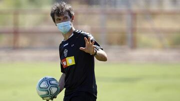 16-07-20
ELCHE
ENTRENAMIENTO
PACHETA