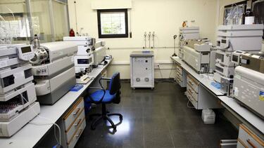 24/07/08 CSD CONSEJO SUPERIOR DE DEPORTES REPORTAJE LABORATORIO CONTROL ANTIDOPAJE DOPPING DOPAJE DOPING PUBLICADA 25/07/08 NA MA35 2COL