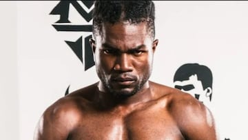 El boxeador congoleño Ardi Ndembo