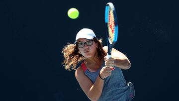 Ane Mintegi gana a Gibson para meterse en la tercera ronda