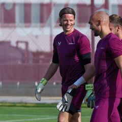 Dmitrovic, Gazzaniga y la alargada sombra de Yassine Bono