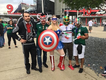 La afición llena de color el Nissan Stadium para el TeamUSA vs Tri