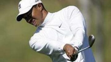 <b>MÁS 'TIGRE' QUE NUNCA.</B> Woods se quedó sin rival con todavía ocho hoyos por jugarse.