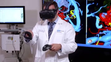 Mira cómo se opera un cerebro humano mediante Realidad Virtual