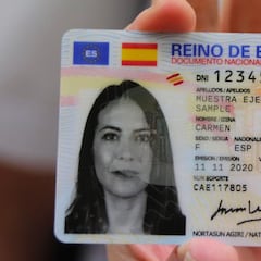 Le piden escanear el DNI para hacer el ‘check-in’, el cliente denuncia al hotel y se llevan una sanción de 5.000 euros