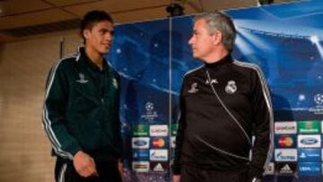 Varane y Mourinho, cuando coincidieron en el Real Madrid.