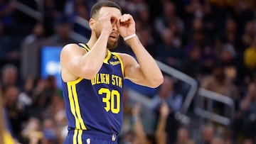 SAN FRANCISCO, CALIFORNIA - FEBRUARY 22: Stephen Curry #30 of the Golden State Warriors reacts after a play in the second half against the Los Angeles Lakers at Chase Center on February 22, 2024 in San Francisco, California. NOTE TO USER: User expressly acknowledges and agrees that, by downloading and or using this photograph, User is consenting to the terms and conditions of the Getty Images License Agreement.   Lachlan Cunningham/Getty Images/AFP (Photo by Lachlan Cunningham / GETTY IMAGES NORTH AMERICA / Getty Images via AFP)