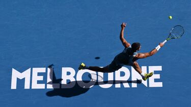 Carlos Alcaraz, durante su partido contra Jack Draper en el primer Grand Slam de la temporada, en Melbourne.