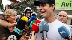 Alcaraz recibido por la afición en Valencia