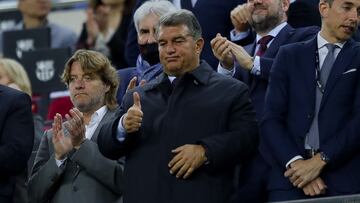 01/05/22  PARTIDO PRIMERA DIVISION 
 BARCELONA - MALLORCA 
 PALCO JOAN LAPORTA