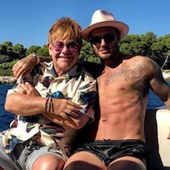 Beckham celebra 25 años de amistad con Elton John