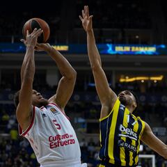 El Valencia se complica el ‘play-in’