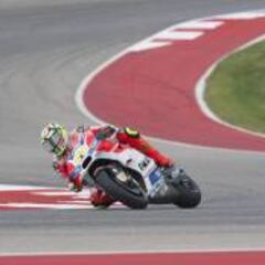 Sorpresas en el warm up: lidera Iannone y caída de Lorenzo