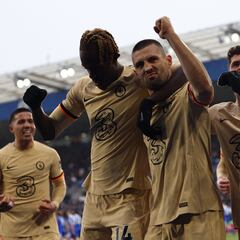 El Chelsea sonríe, João Félix se frustra