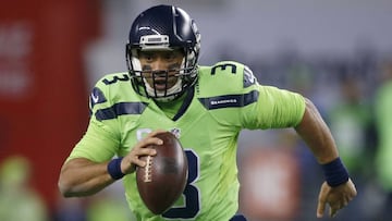 NFL multó a los Seahawks por violar el protocolo de conmociones con Russell Wilson