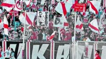 <b>HINCHADA FIEL. </b>La afición del Rayo siempre acude cuando el equipo vallecano necesita su apoyo.