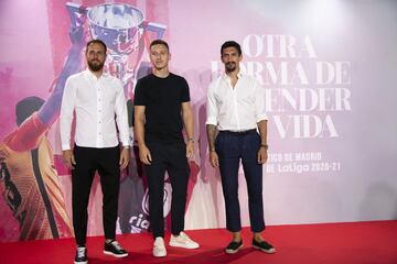 Jan Oblak,  Ivan Šaponjić  y Stefan Savic.