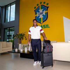 WATCH: Endrick arrives to Brazil camp