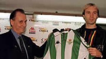 Lopera suspende de empleo y sueldo por quince días a Filipescu