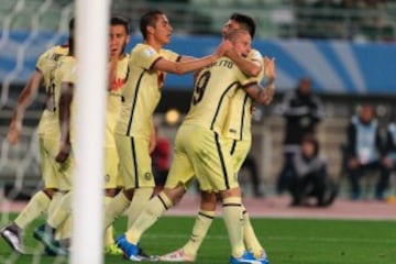 Comenzaron ganando el partido con gol de Darío Benedetto