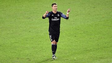 Ronaldo after scoring his 500th goal