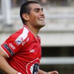 Dos goles de Sebastián Varas le dan un respiro a Ñublense