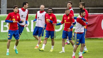 Casi la mitad de la Selección pasó por la cantera del Barça