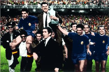 En septiembre de 1962, José Villalonga es nombrado Seleccionador Nacional. Durante su etapa como entrenador, España lográ su primer título europeo, la Eurocopa de 1964