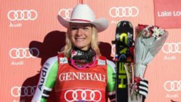 Maria Riesch, en el podio canadiense de Lake Louise.