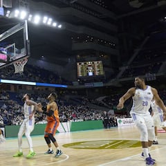 El Valencia llama a la puerta