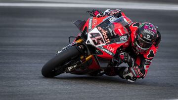 Redding durante la Superpole de la carrera en Navarra.