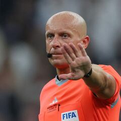 Who is Szymon Marciniak, referee for 2022/23 Champions League Final: Manchester City vs Inter Milan?