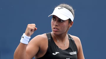 Bouzas y Párrizas pasan de ronda