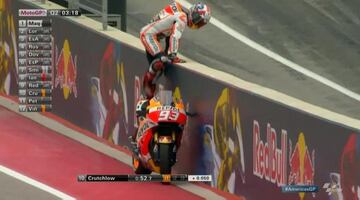 En 2017 a Marc Mrquez se le estrope la moto en la calificacin, se baj y camin junto al muro para saltarlo y cambiarse de moto. Consigui la pole y volvi a ganar en Austin.