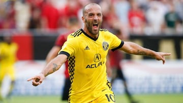 Con 150 partidos en MLS y a un tanto de llegar a los 50 goles, Federico Higuaín se siente orgulloso de ver el crecimiento de la liga estadounidense. Habla de las críticas a su hermano Gonzalo y el bien que le hace al fútbol no verlo como una cosa de vida o muerte.