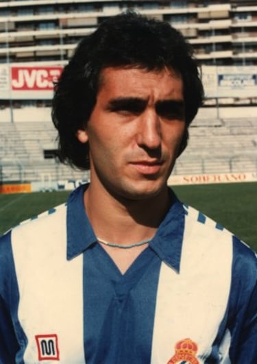 Barcelona (1973-1977) - Espanyol (1981-1984).