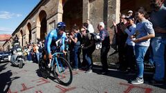 Los españoles en el Giro: Landa no carburó en el prólogo