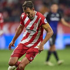 Stuani se entrenó con el grupo y Portu lo hizo al margen