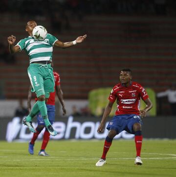 La Equidad no pudo sostener la ventaja y a menos de 15' del final empató el DIM con gol de penalti