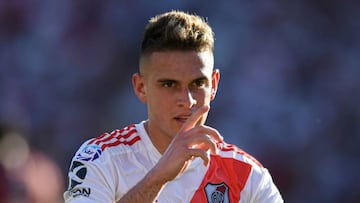 Rafael Santos Borr&eacute; durante un partido con River Plate.