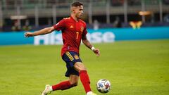 Y&eacute;remi Pino conduce la pelota en el Italia-Espa&ntilde;a de la Liga de Naciones
 RFEF
 06/10/2021