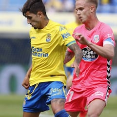 Las Palmas alza la cabeza a costa de un triste Lugo