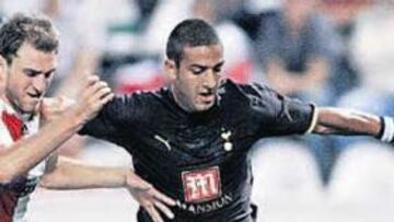 <b>OBJETIVO. </b>El Celta quiere que Mido, que se ha rapado su larga melena, vuelva a jugar en Vigo.