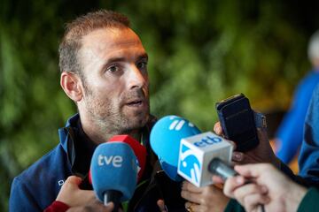 La concentración del Movistar en Navarra con Landa, Quintana y Valverde