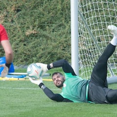 Garitano reabre el intenso debate en la portería del Athletic
